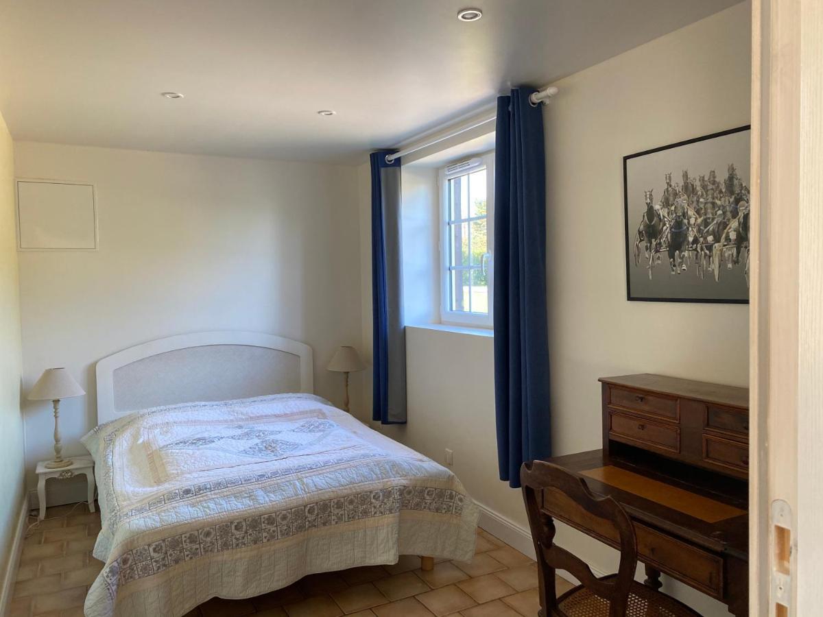Appartement La Longere du Haras à Manerbe Extérieur photo