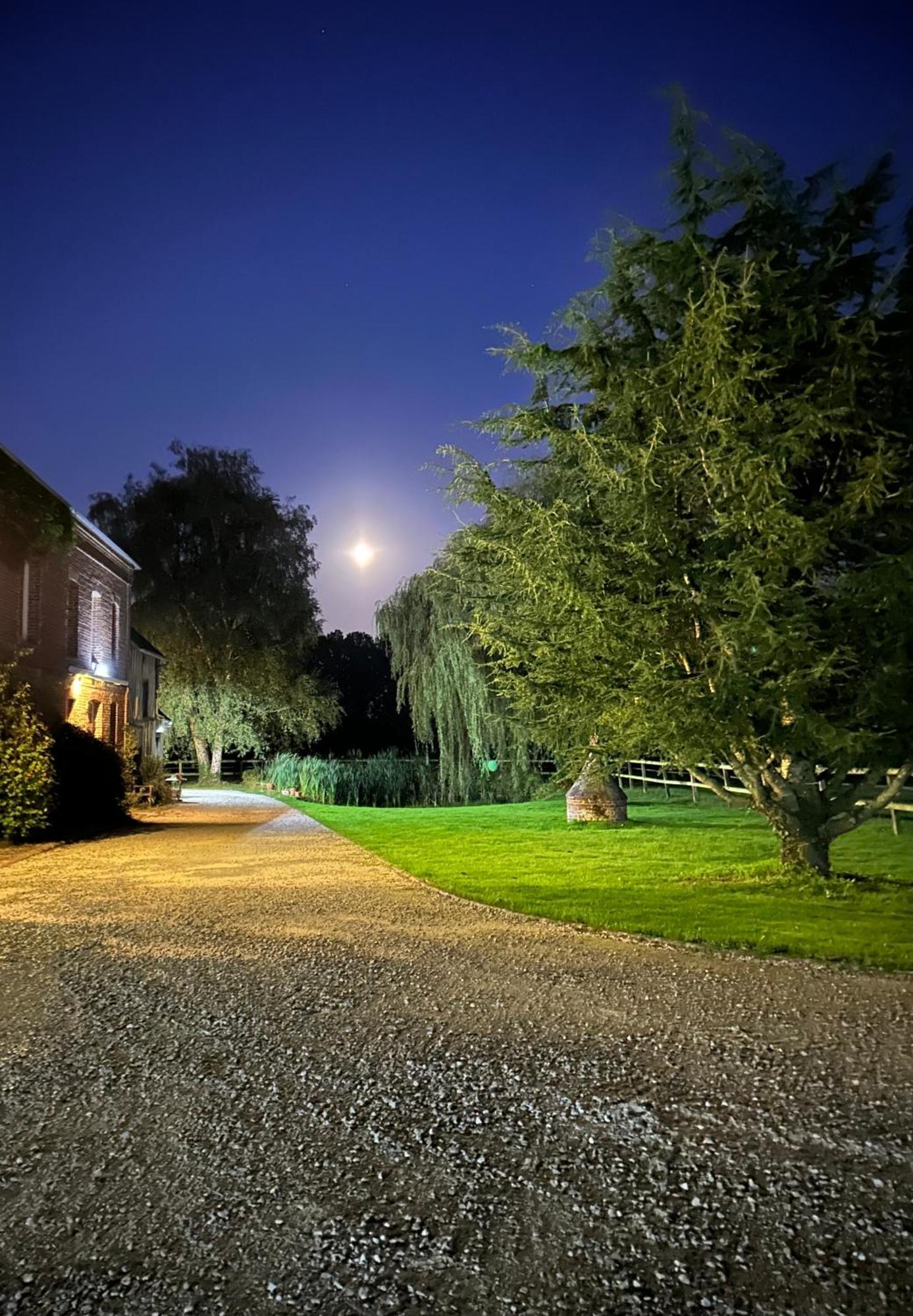 Appartement La Longere du Haras à Manerbe Extérieur photo